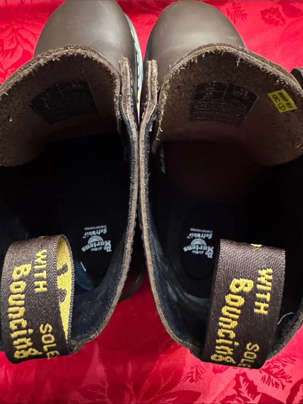 Dr. Martens ZEBZAG LACELESS Slip On Nubuck Boots